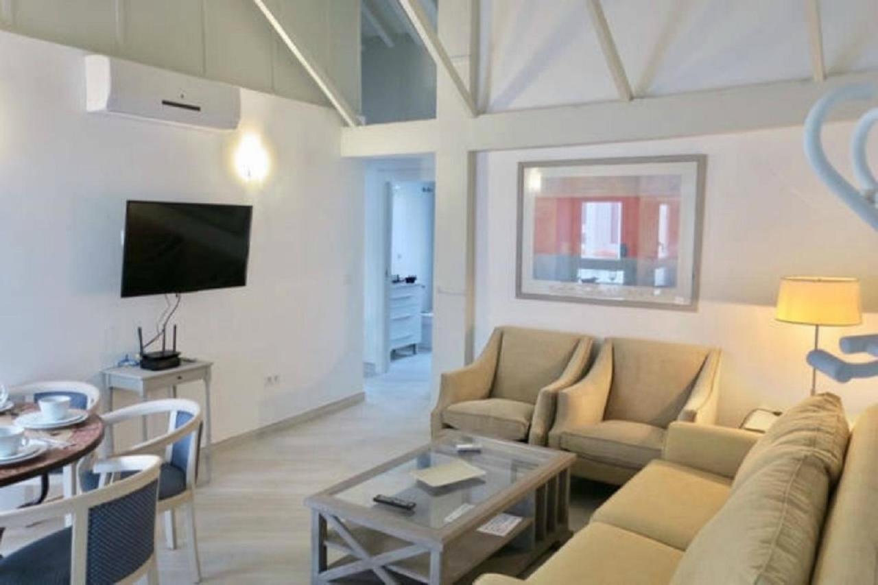 Apartamento Isla De Arriaran Málaga Buitenkant foto